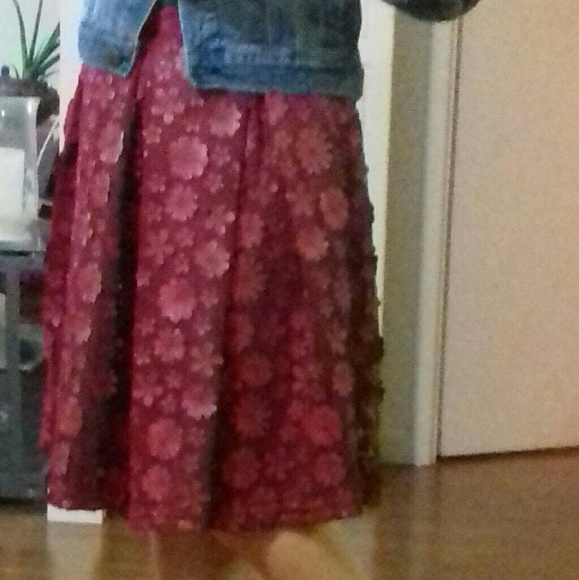 Skirt - Picture 6 of 8